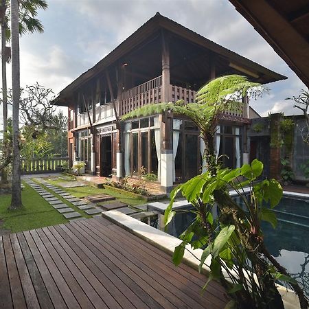 Wooden Villa By Prasi Убуд Екстер'єр фото